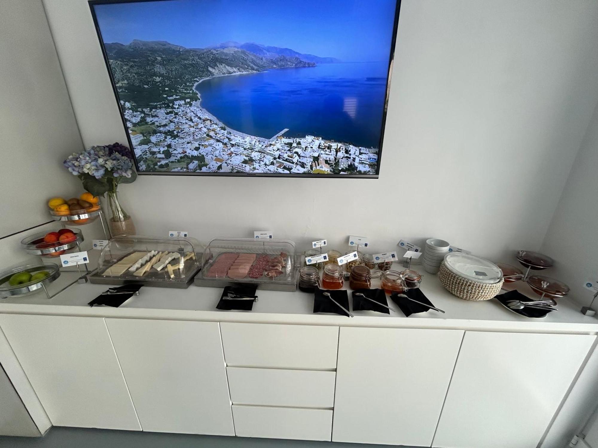Relux Ios Hotel Екстериор снимка